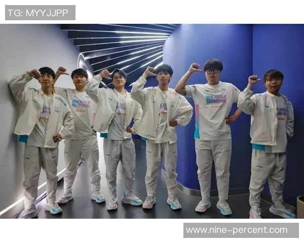 BLG在大师赛中的个人能力展现与团队协作的深度分析