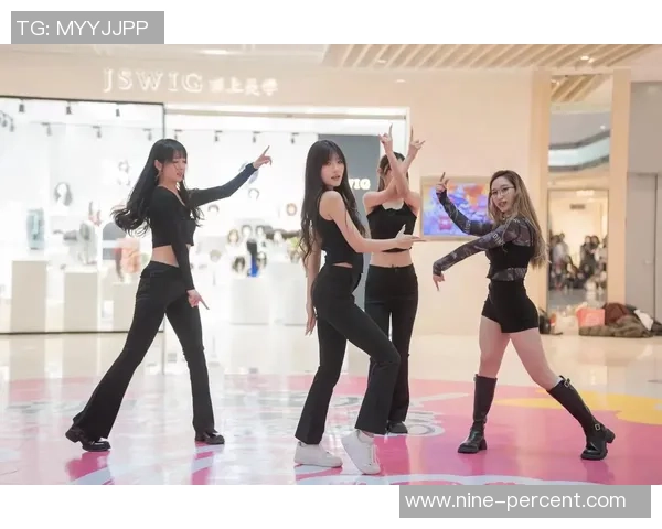 深圳街舞队与西安街舞队赛后复盘探讨灵活性表现与战术运用